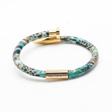 Load image into Gallery viewer, Limited Edition: Marble leather leopard -GREEN
